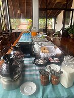 Nam Ou Riverside Hotel & Resort