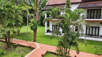 Nam Ou Riverside Hotel & Resort