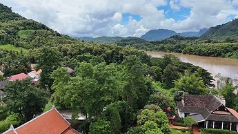 Nam Ou Riverside Hotel & Resort