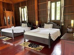 Nam Ou Riverside Hotel & Resort