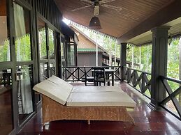 Nam Ou Riverside Hotel & Resort