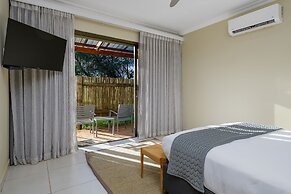 Monomotapa Village at Legend Golf & Safari Resort