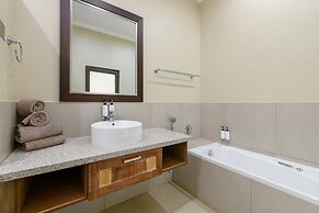 Monomotapa Village at Legend Golf & Safari Resort