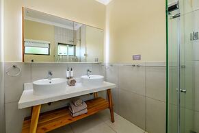 Monomotapa Village at Legend Golf & Safari Resort