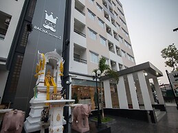 Racha Residence Sri Racha