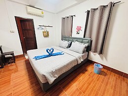 Miss Hong House