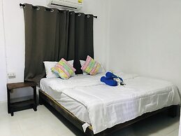 Miss Hong House