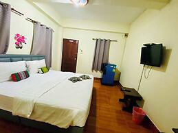 Miss Hong House