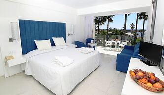 Dome Beach Marina Hotel & Resort