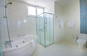 Dome Beach Marina Hotel & Resort