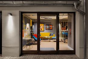 Stradonia Serviced Apartments