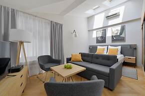Stradonia Serviced Apartments