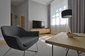 Stradonia Serviced Apartments