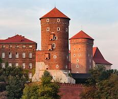 Stradonia Serviced Apartments