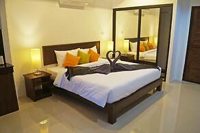 The Seashore Kamala Service Apartment