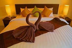 The Seashore Kamala Service Apartment