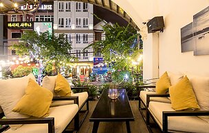 Le House Boutique Hotel