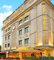 Hotel Emirhan Palace