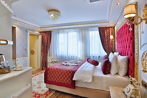 Hotel Emirhan Palace