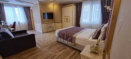 Hotel Emirhan Palace