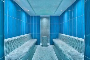 Hotel Emirhan Palace