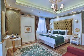 Hotel Emirhan Palace