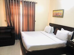 Mayors & Diplomat Suites Opebi