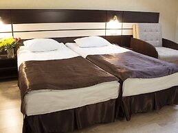 Vintage Hotel