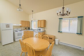 Sunny Point Resort Cottages and Inn