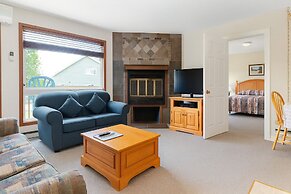 Sunny Point Resort Cottages and Inn