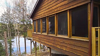 Sunny Point Resort Cottages and Inn