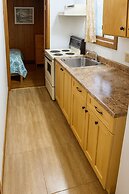 Sunny Point Resort Cottages and Inn