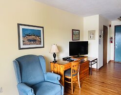Sunny Point Resort Cottages and Inn
