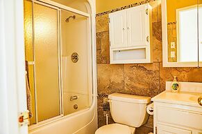 Sunny Point Resort Cottages and Inn