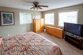 Sunny Point Resort Cottages and Inn