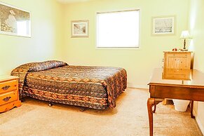 Sunny Point Resort Cottages and Inn
