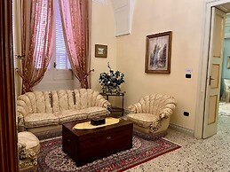 Palazzo De Castro