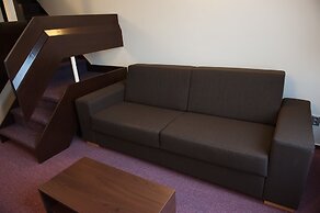 Hotel Vír