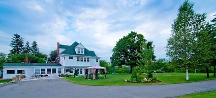 Shamrock Suites