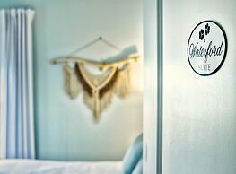 Shamrock Suites