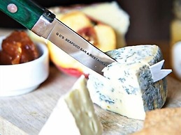 Quinlan & Cooke Boutique Townhouse