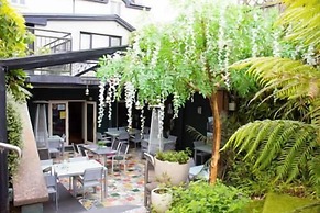 Quinlan & Cooke Boutique Townhouse