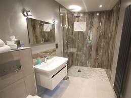 Quinlan & Cooke Boutique Townhouse