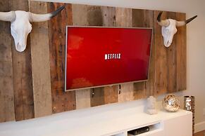 MTLVacationRentals - The FabFour