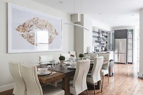 MTLVacationRentals - The FabFour