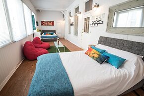 MTLVacationRentals - The City Chalet