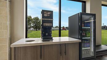 Red Roof Inn & Conference Center Chicago - N Aurora/ Naperville