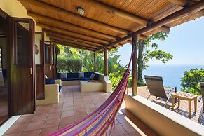 Bosque del Cabo Rain Forest Lodge