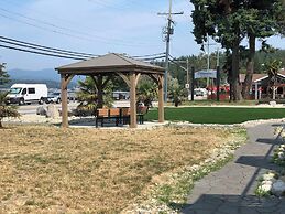 The Oceanside, a Coast Hotel