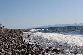 The Oceanside, a Coast Hotel